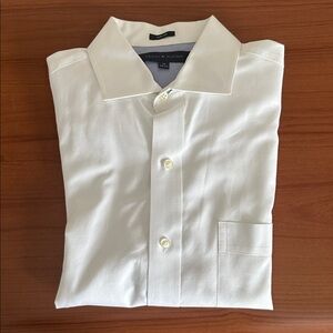 Tommy Hilfiger Slim Fit 100% Cotton White Dress Shirt 15” neck 32-33” sleeve